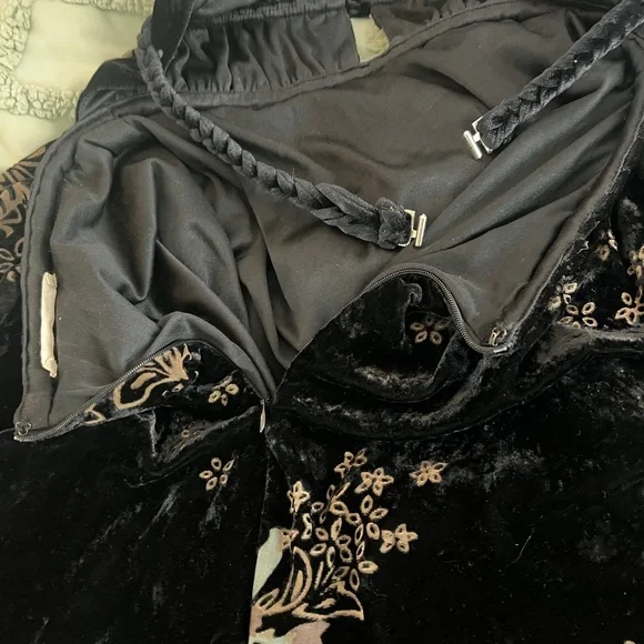 Black Velour Halter Maxi Dress, size S - Picture 6 of 6